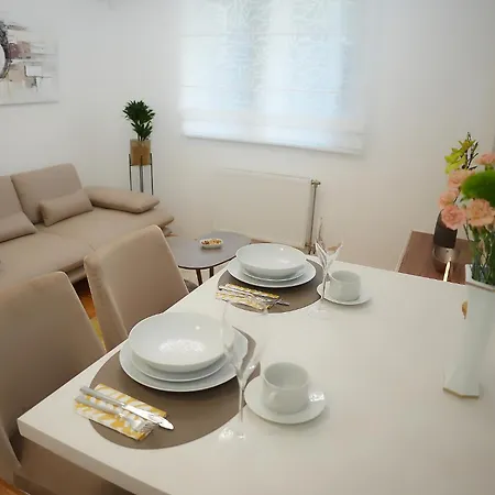 Vigo Apartment *